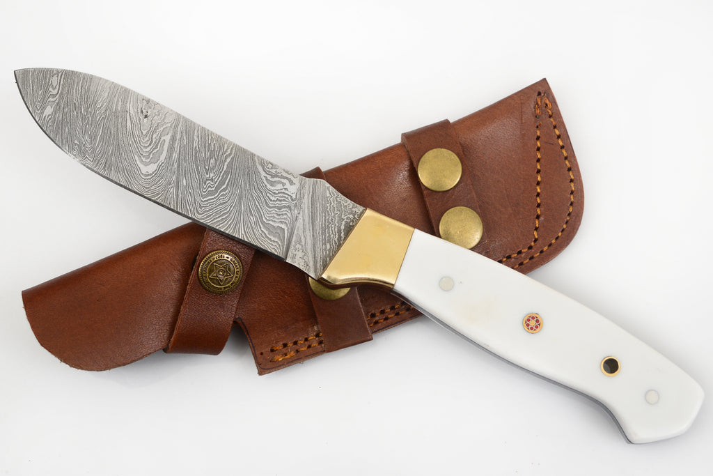 Red Deer® Damuscus Hunting Knife W. Case Stag and White handle