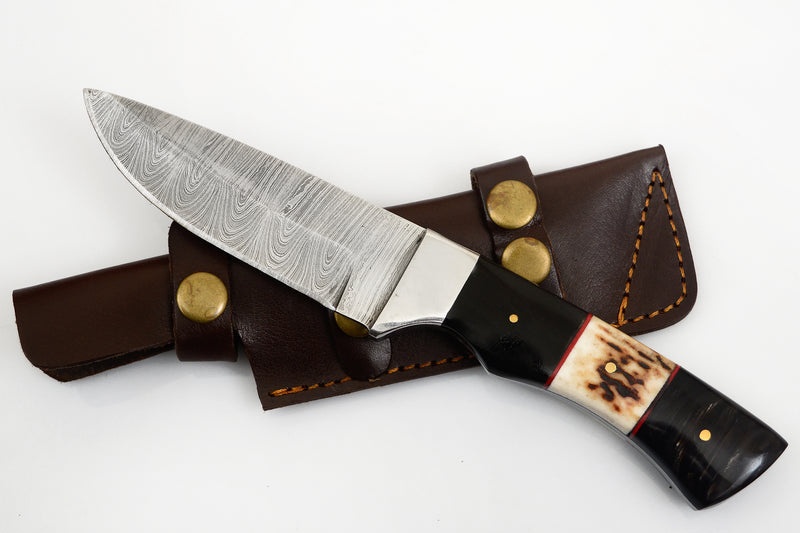 9.0 inch Red Deer® Damuscus Hunting Knife Black  W. Leather Case