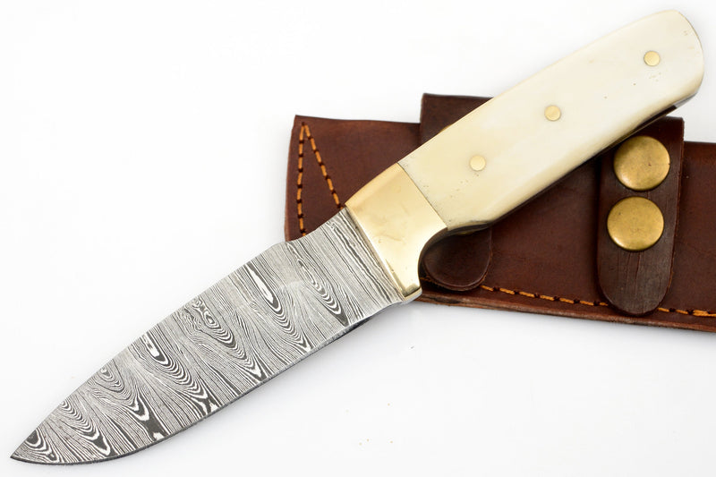 8.0 inch Red Deer® Damuscus Hunting Knife W. Leather Case