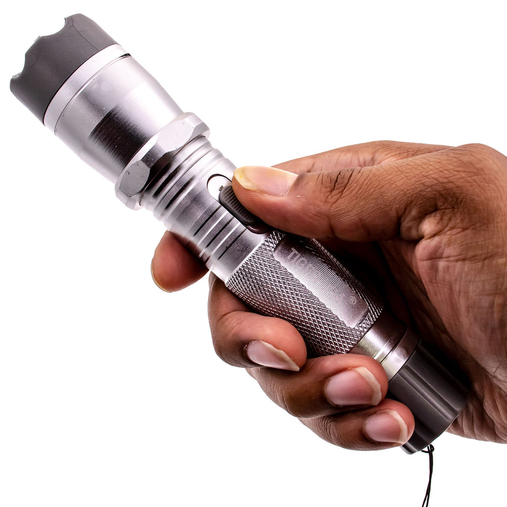 Tiger-USA Xtreme® 100 Mill V Tiger-Omega Stun Gun Flashlight (Silver)