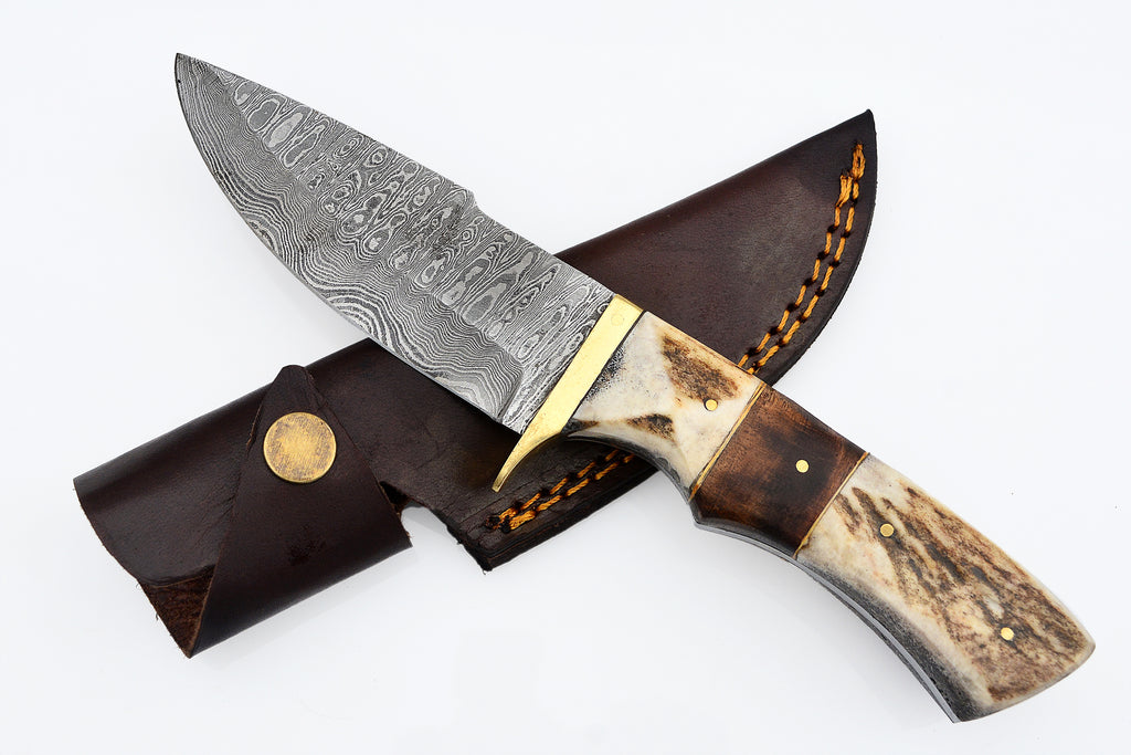 9.0inch Damuscus Hunting Knife W. Case Dark Brown Bone Handle