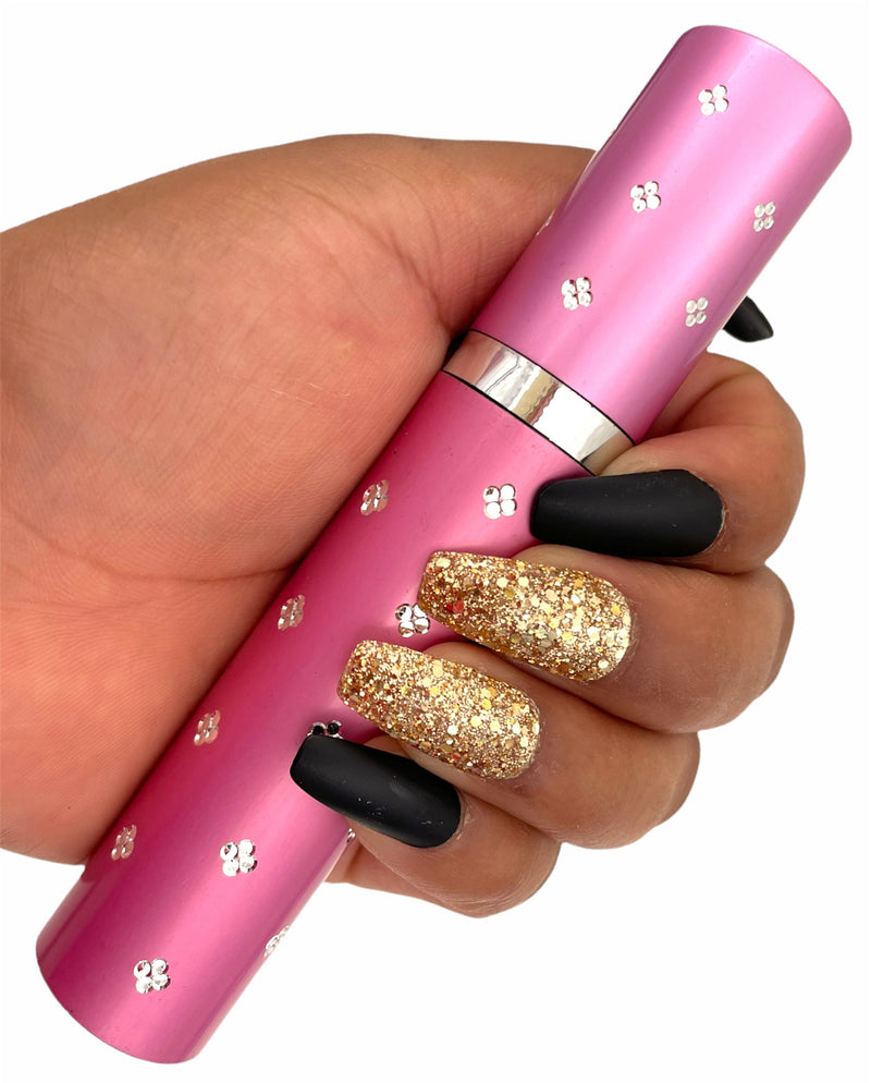 Tiger USA® Extreme PINK Lipstick Stun W charger and Panther color box top and bottom