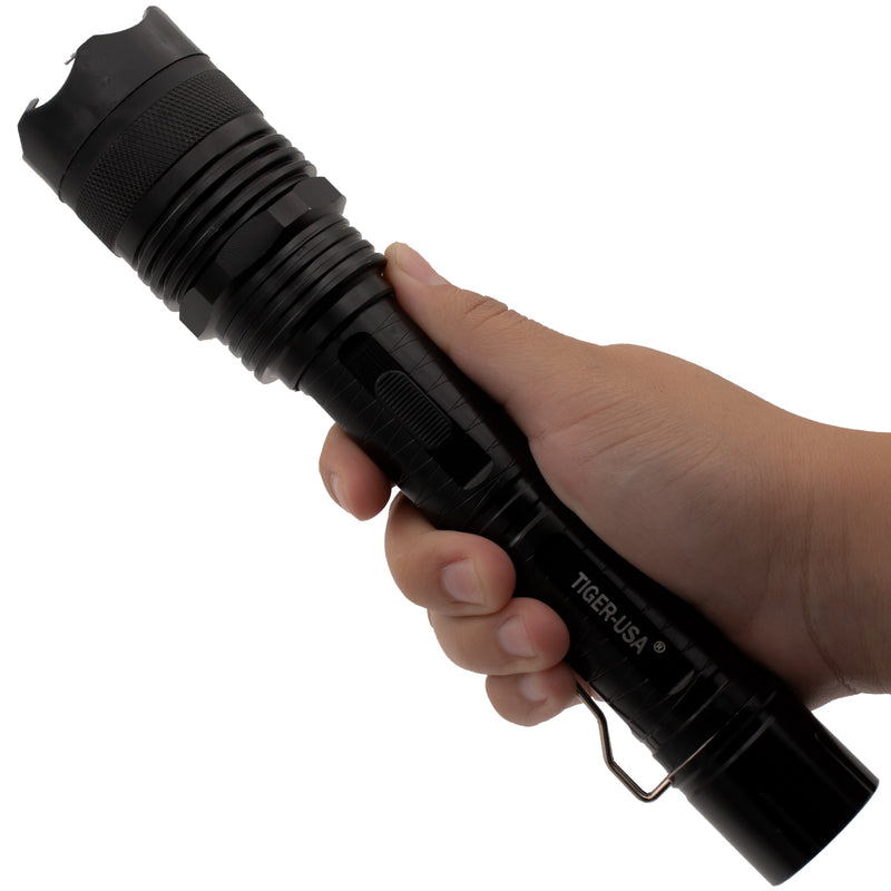 PTB Stun gun 500.000 volt incl. batteries and extra pepperspray, STUN GUN, SELF-DEFENCE